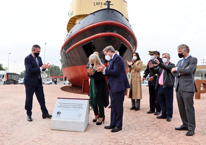 remolcador CAPE, Puerto de Sevilla,150 años,